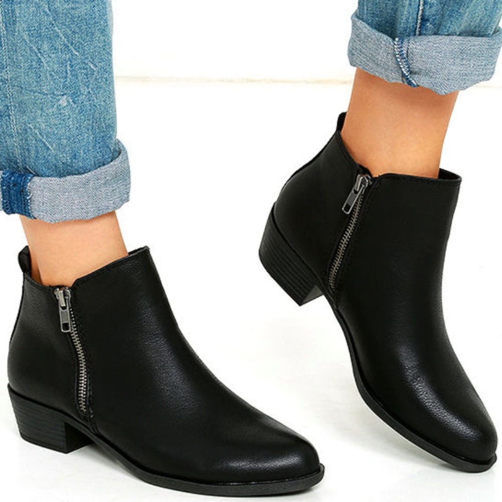 Madden Girl Boleroo Black Ankle Boots